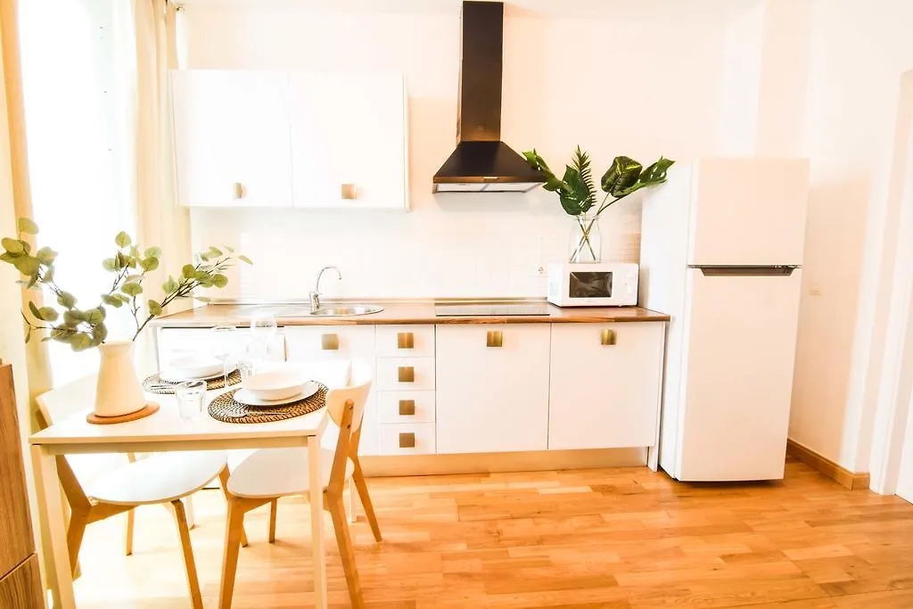 Letmalaga Carreteria Apartment Spain